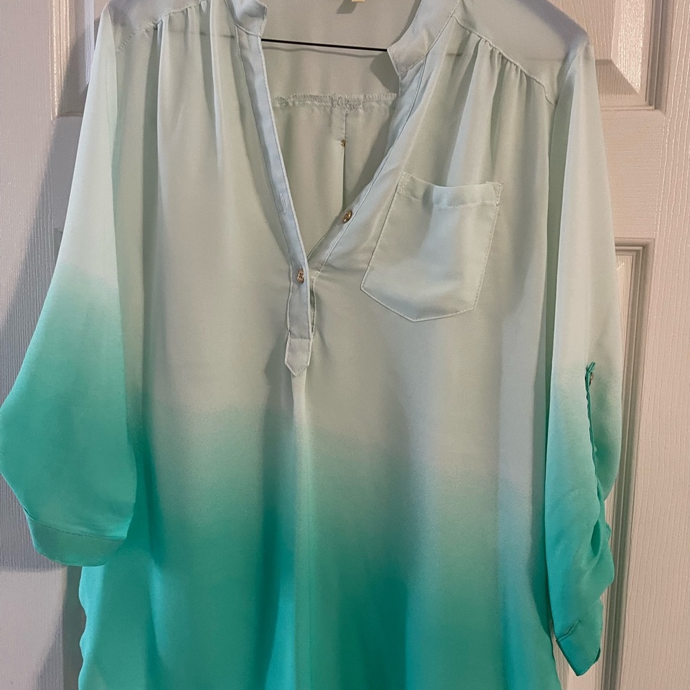Beautiful Ombre shirt. Size large, by wishful park